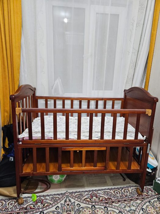 Продам срочно детскую манеж