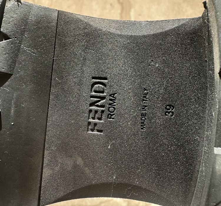 Дамски боти Fendi