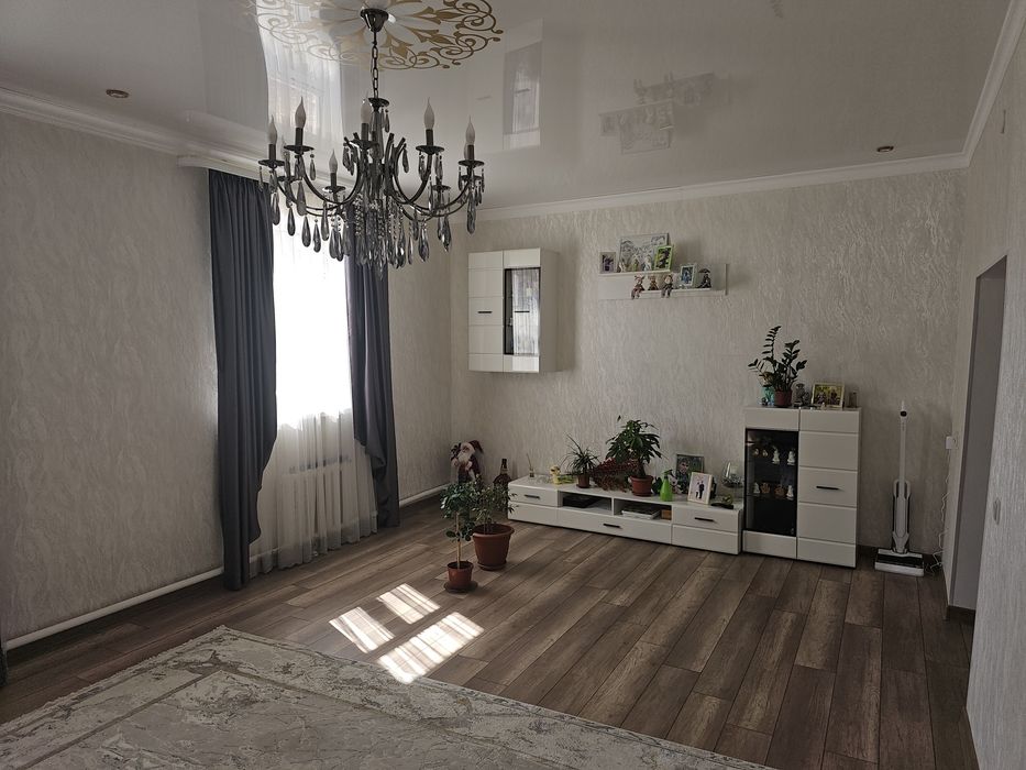 Продам дом в мкр Арай