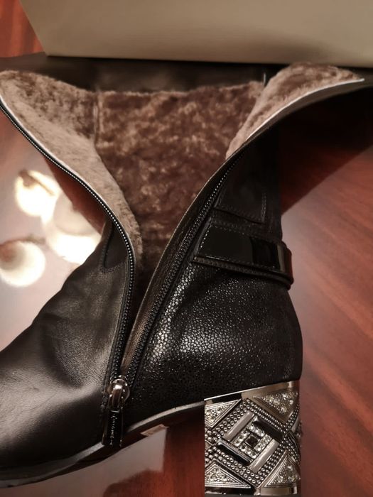 Сапоги ACCADEMIA, Италия.