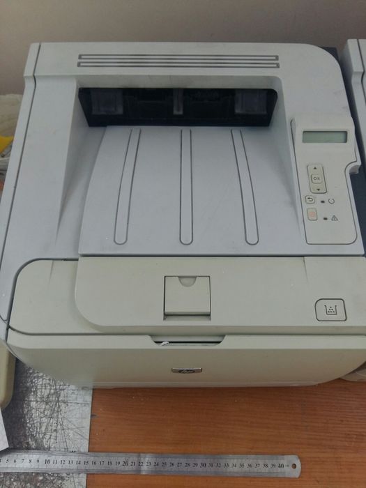 Printer sotiladi HP LaserJet P2055dn