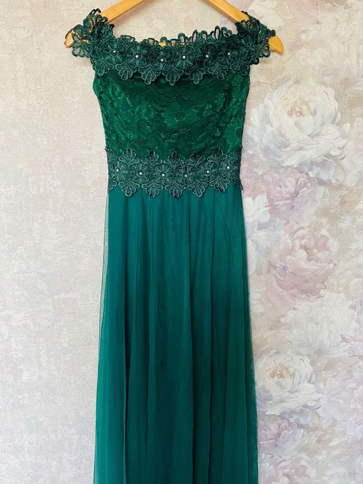 Платья, в хорошем состоянии