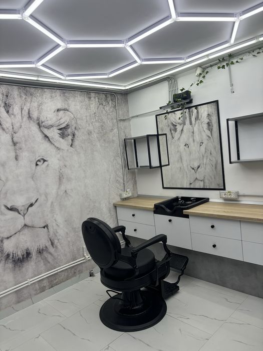 Posturi de inchiriat!