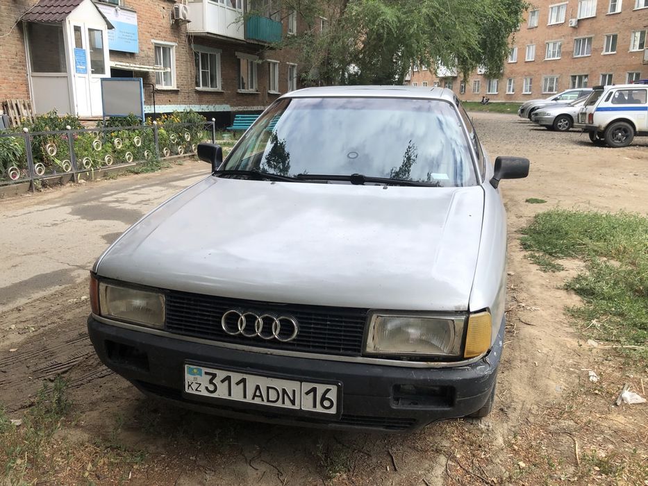 Продам Ауди 80 б3