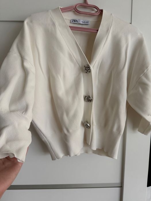 Жилетка в бяло Zara