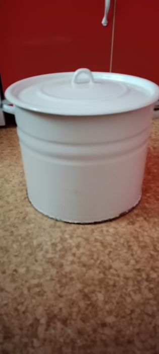 Кастрюля 20 литровая эмалированная б/у