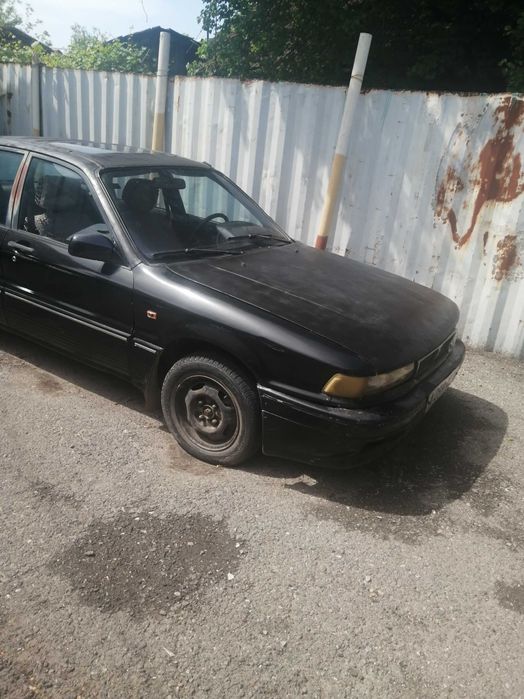 Продам автомобиль митсубиси