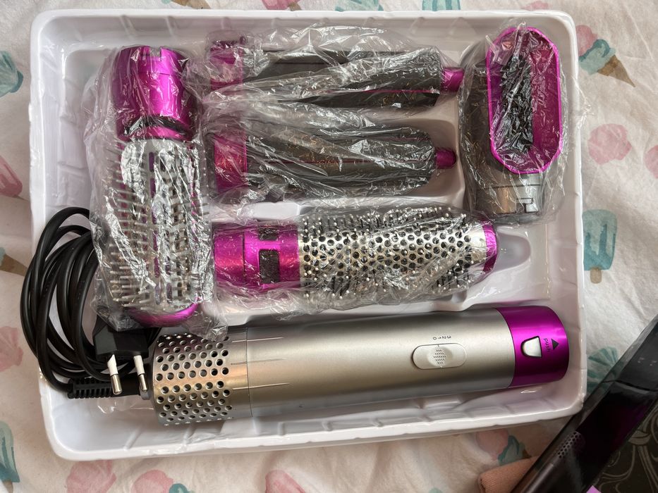 Три уреда за коса НОВИ!!! С по няколко приставки, маша, сешоар,