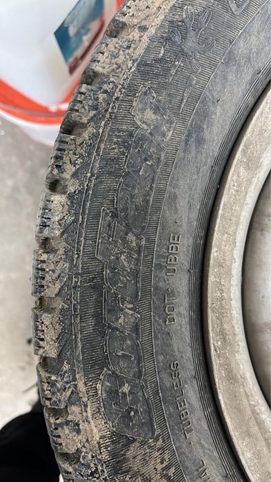 Продается Шины