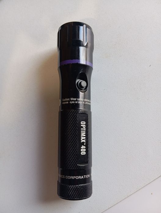 Lanterna UV Optimax 400