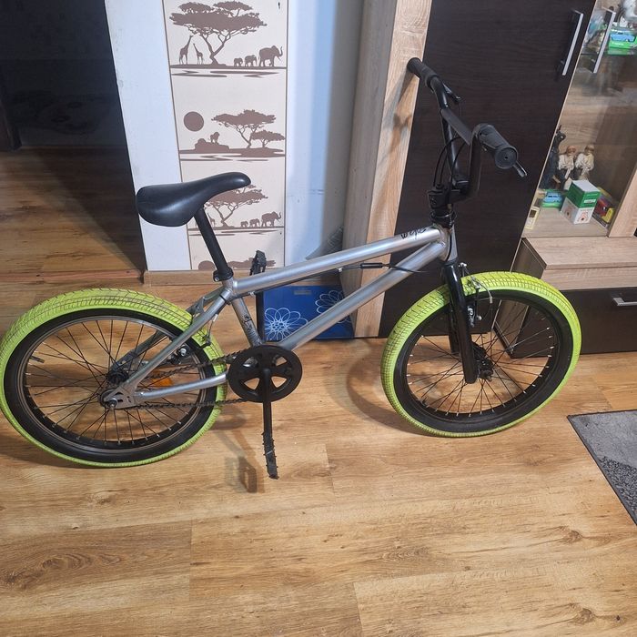 Bicicleta BMX Decathlon  ca noua