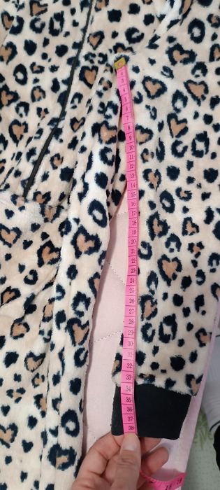 Плюшена пижама от HM