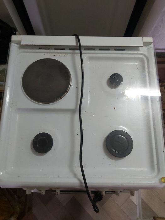 Продаю плиту Beko.