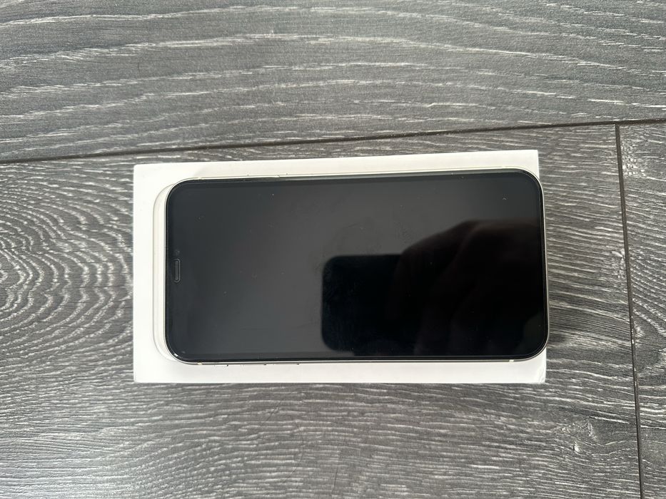 Айфон 11 на 128гб