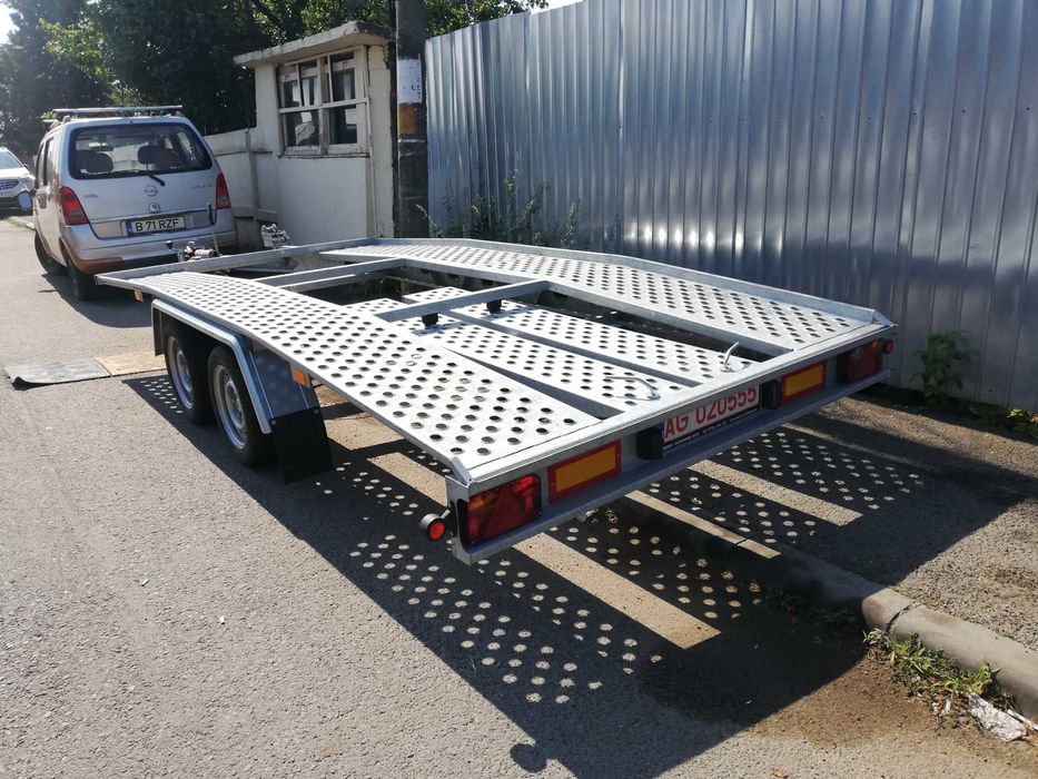 inchiriez / inchirieri / inchiriere platforma / remorca auto 2000 kg