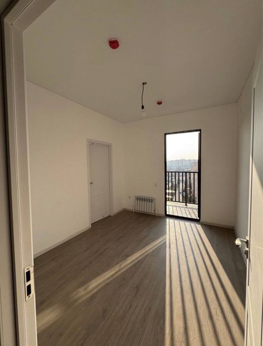 Продается 1 комнатная квартипа новостройка Ассалом Сохил Узбум