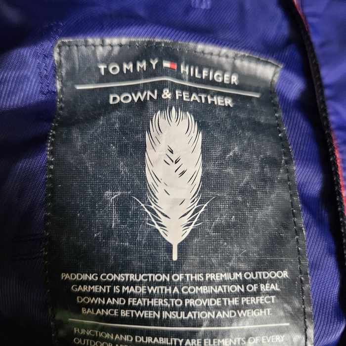 Geaca Tommy hilfiger,merge si S