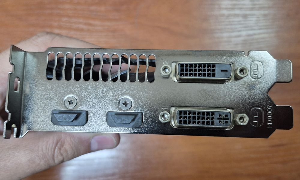 Видеокарта GeForce GTX750 Ti OC 2gb
