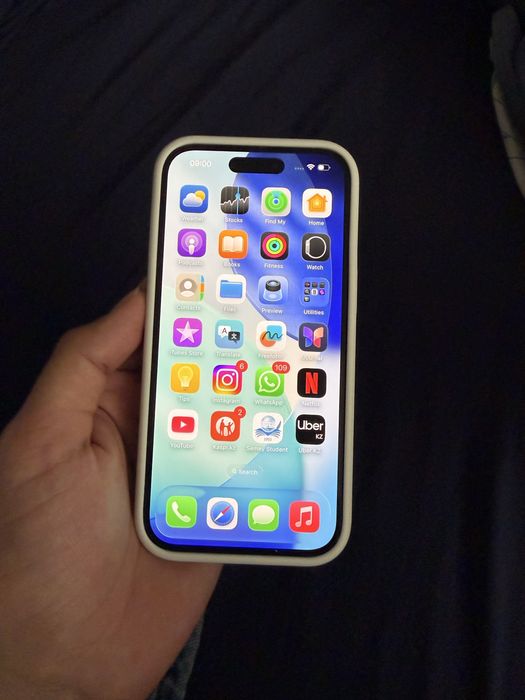 Iphone 15 ( 128 гб)