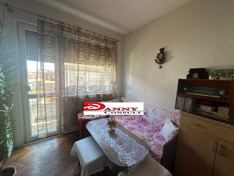 Продава се Тристаен апартамент в Велико Търново, Акация - 85 кв.м за 1412 €/кв.м - Снимка #3