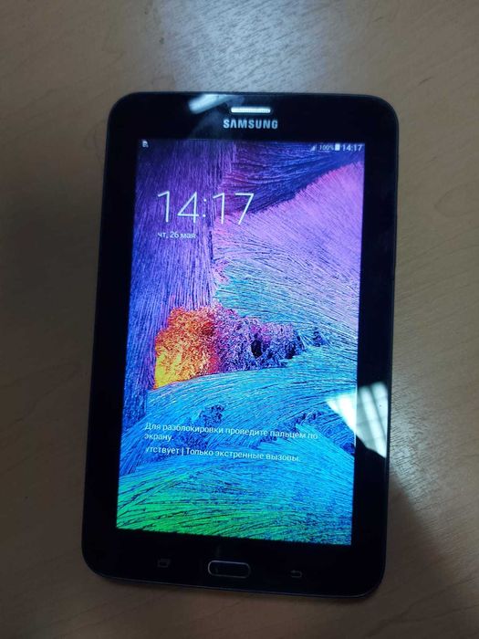 Планшет Samsung Galaxy Tab 3 7.0 Lite SM-T116