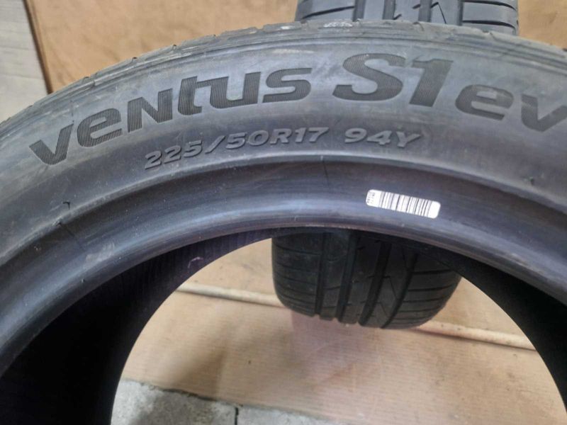 2 Hankook R17 225/50
летни гуми
DOT4322