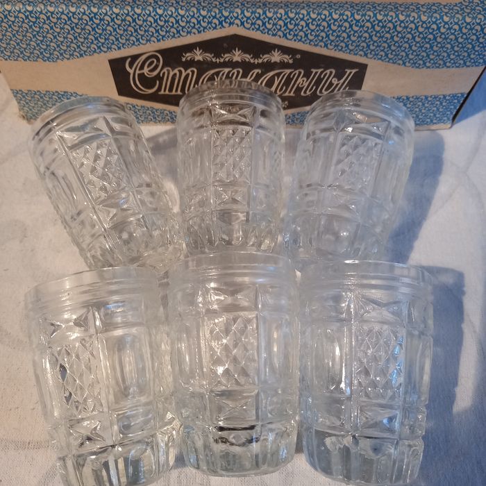 Новые хрустальные стаканы советские
