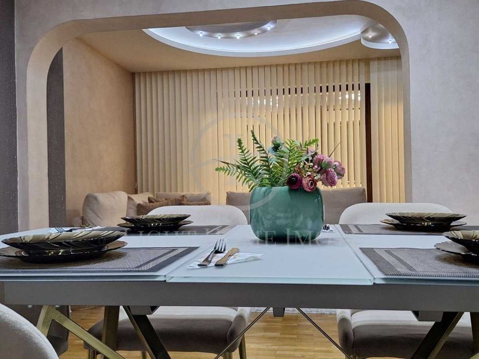 Продава се Тристаен апартамент в Пловдив, Гагарин - 93 кв.м за 1818 €/кв.м - Снимка #1