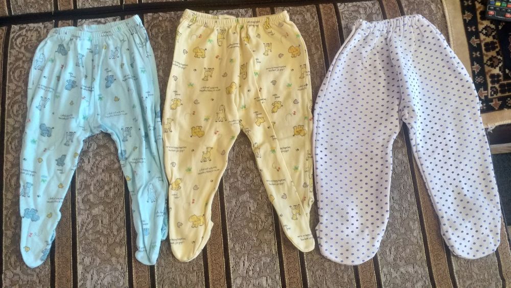 Продам детские вещи