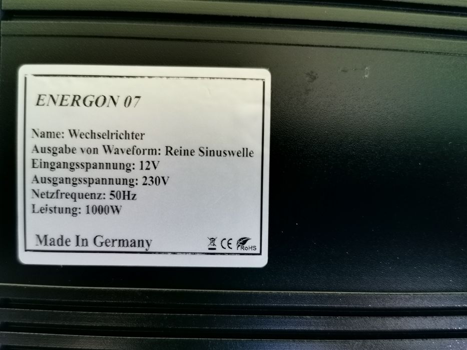 НЕМСКИ Инвертор с ДИСПЛЕЙ 12v - 220v 1000w - 2200w пълна синусоида