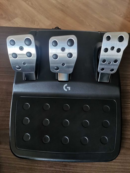 Волан, Педали и Скоростен лост Logitech G923 SE за PC и Xbox