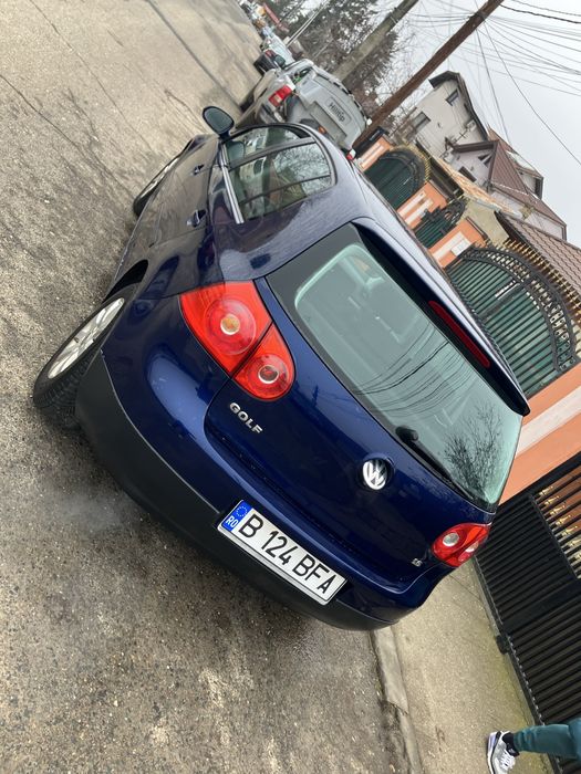 Golf 5 1.6mpi.