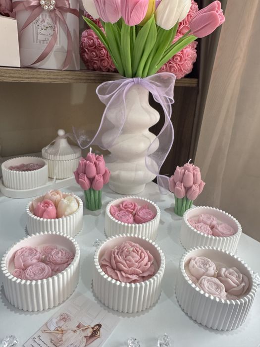 Ароматни натурални свещи и вечни букети за всеки повод