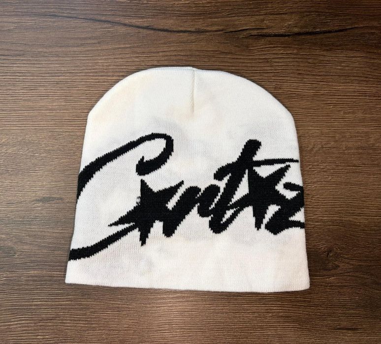 Шапки новые.  В наличии