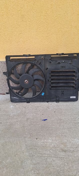 lectroventilator Audi A4 B8 2.0 Tdi 2.7 3.0 Tdi 8K0121003L ventilator racire cu releu 989462U
Stare perfecta de functionare
Pret 600 ron