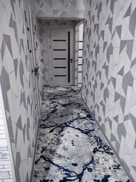 Срочно продается квартира Ахмад югинакий 3/5/5