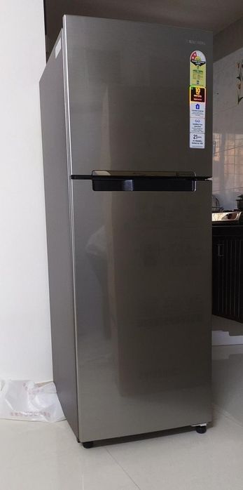 Ремонт холодильников морозильник