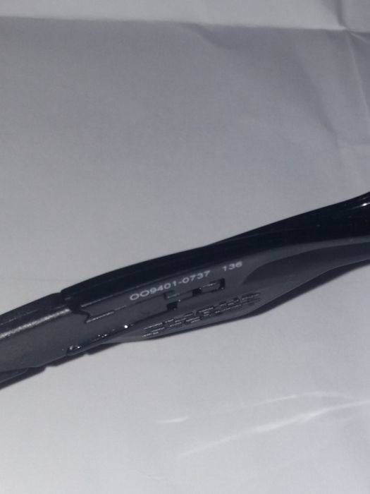 Чисто нови фотохромни очила Oakley