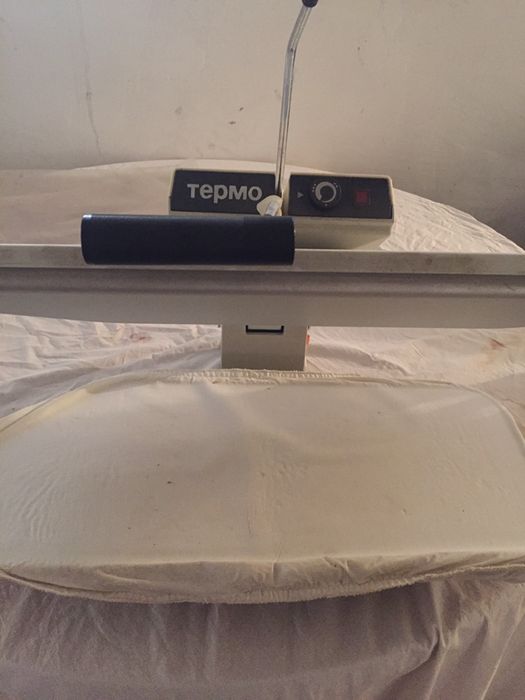 Производственный утюг