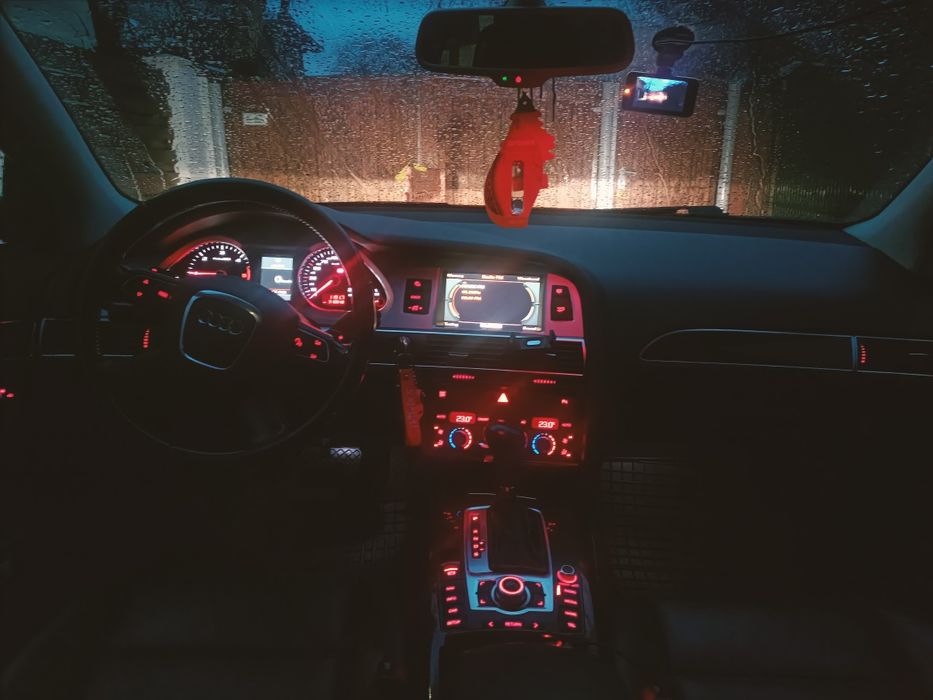 Vând/schimb Audi A6 C6 2.0 CAHA 2011 Facelift unic proprietar in Roman