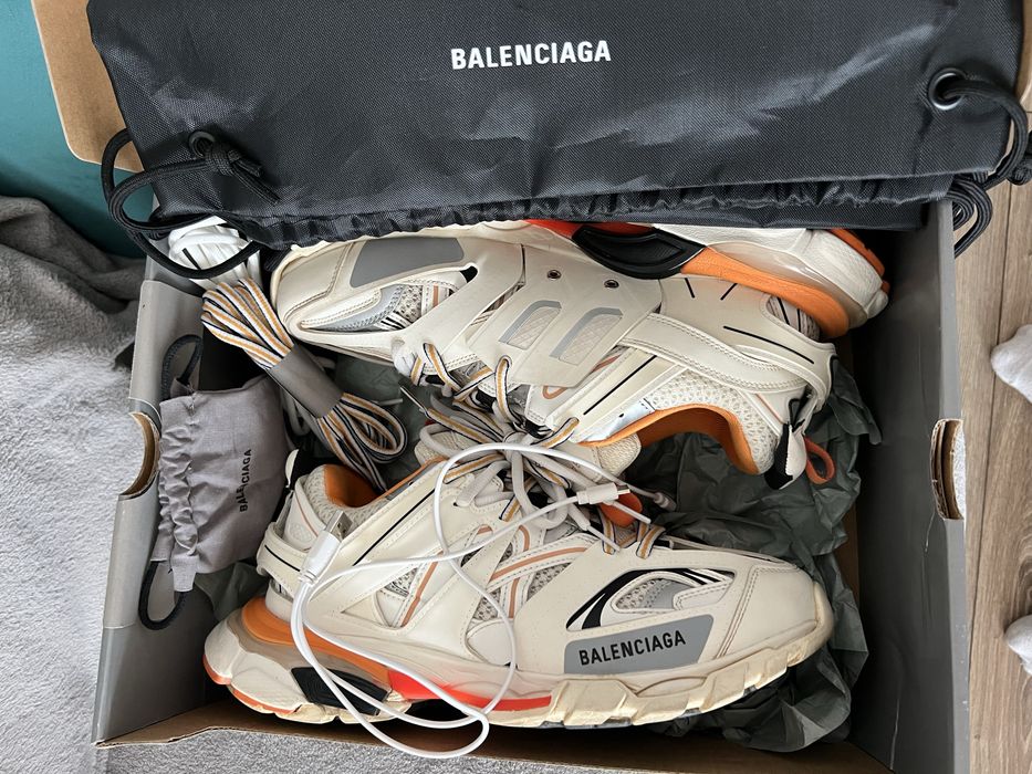 Balenciaga track orange