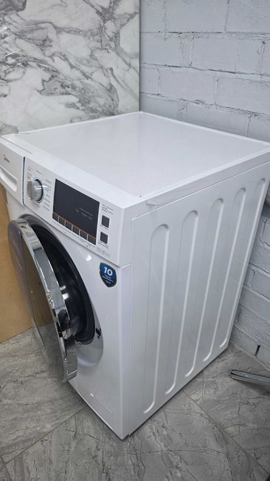Стиральная машинка Midea 12 кг.