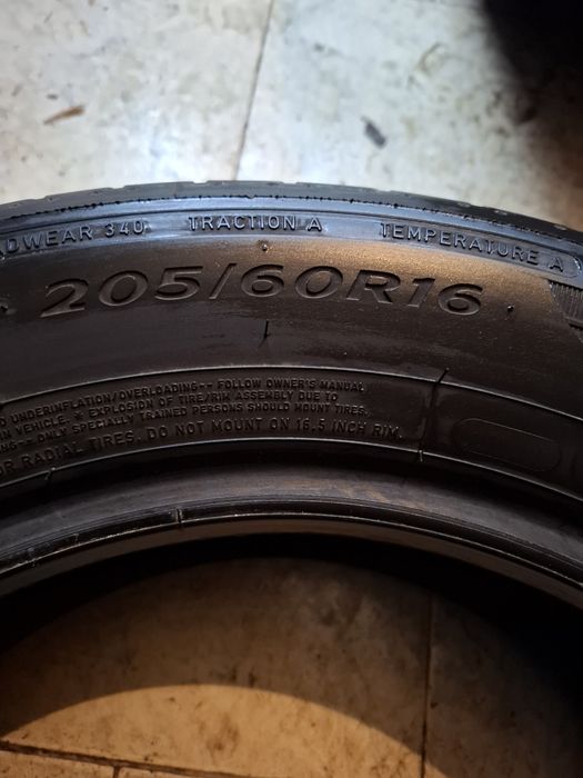 4 Летни гуми Дънлоп 205/60/16 ДОТ23 7.5мм