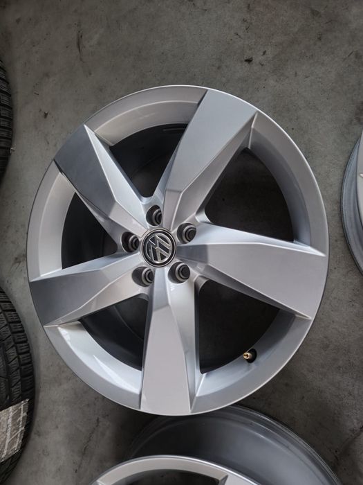 Jante 5x100 R17 Vw T Cross Taigo originale stare foarte buna