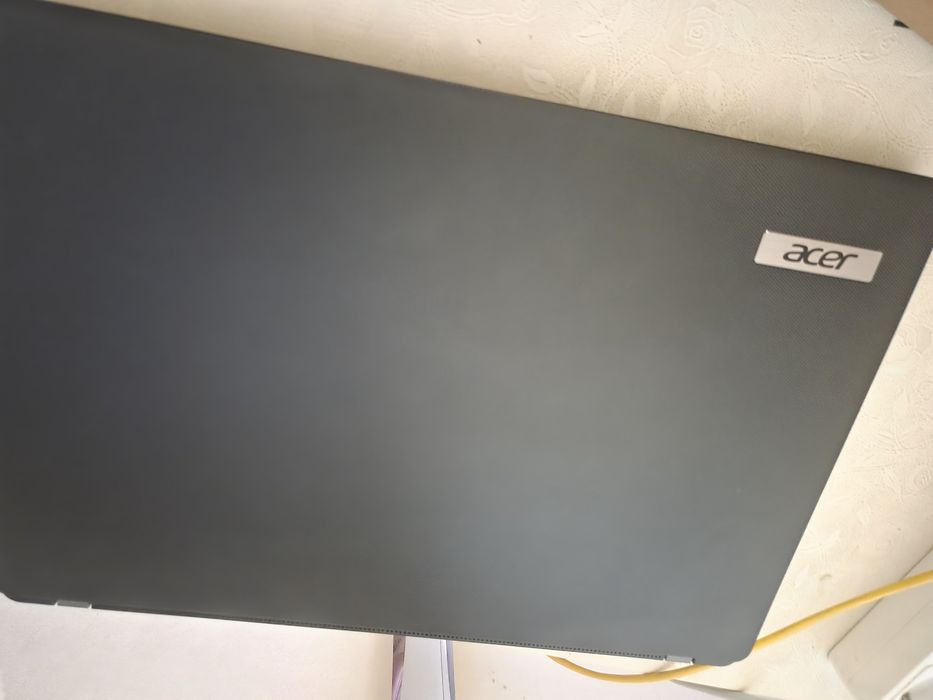 Продам ноутбук Aser