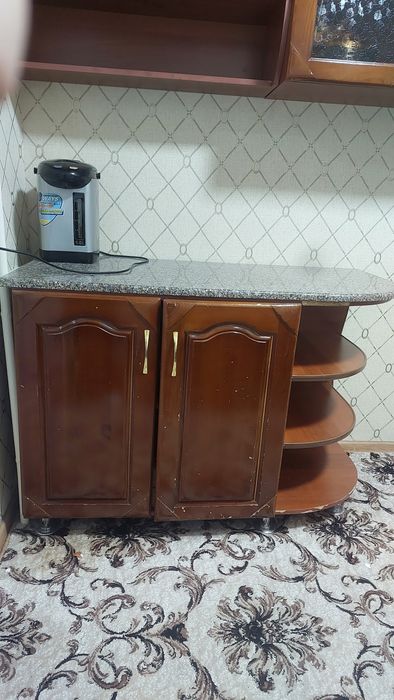 Кухонная мебель дерево