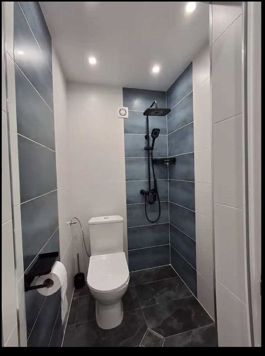 Дава се под наем Тристаен апартамент в София, Център - 89 кв.м за 797.64 € - Снимка #4