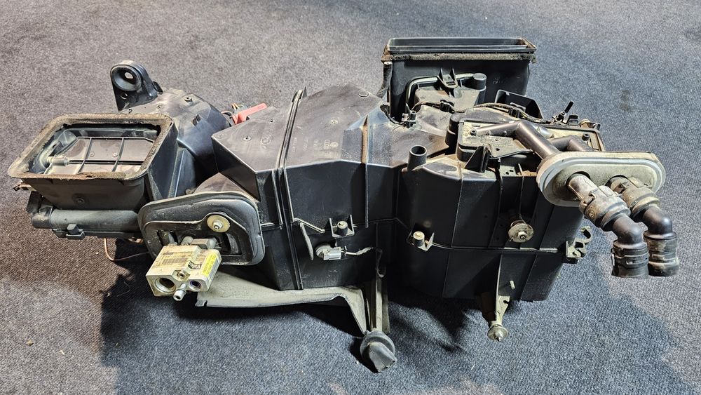 Aeroterma climatronic Volkswagen Golf 4 / Bora