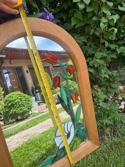 Oglindă decorativă din lemn