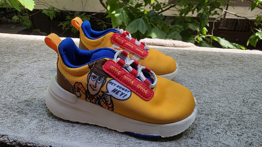 Adidași Adidași copii Toy Story mărimea 22